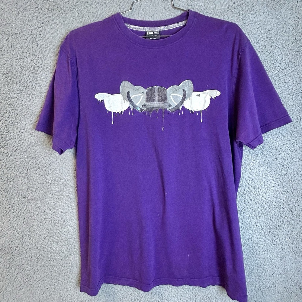 New Era Cap T Shirt Mens XL Purple Drip Graphic Size XL Rap Tee Graffiti